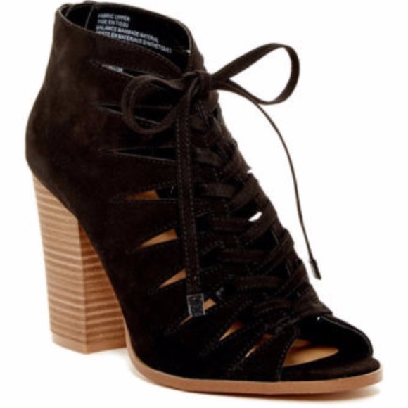 MELROSE AND MARKET FAUX SUEDE LACE UP BLOCK SANDAL - Picture 1 of 8